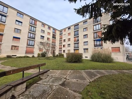 appartement 4 pièces 76 m²