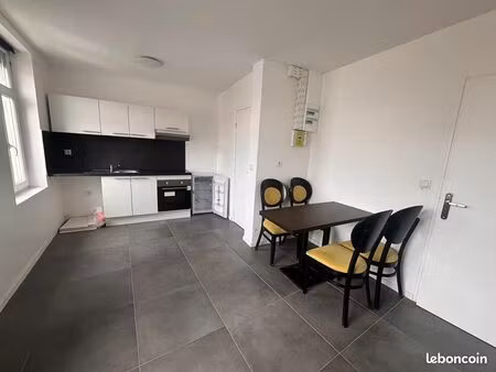 studio 1 pièce 21 m²