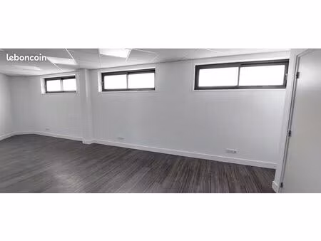 bureaux 54 m² cambrai