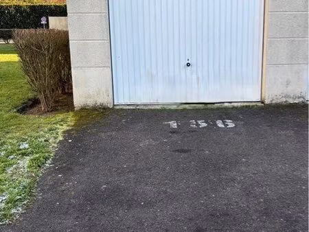 box+ place de parking