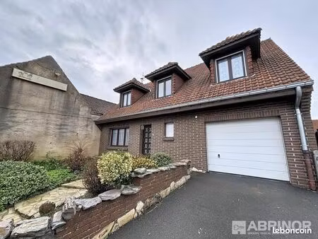 villa 5 pièces 120 m²