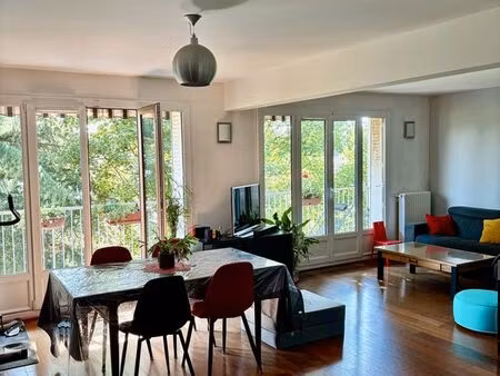 appartement proche gare  sans vis-à-vis  de 89 m²