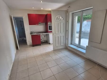 studio 1 pièce 18 m²