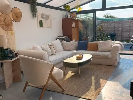 appartement t2 55m² avec véranda  terrasse et place de parking