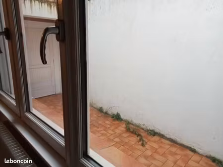 t2 rdc avec extérieur proche de la plage