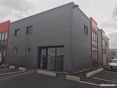 local commercial 288 m²