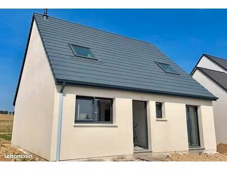 propriété 4 pièces 85 m²