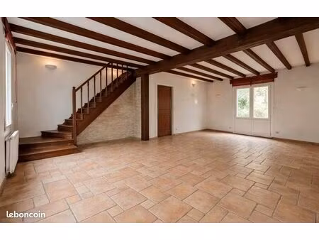 grande maison sans jardin ni garage - proche gare et commerces centre ville