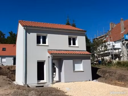 propriété 5 pièces 90 m²