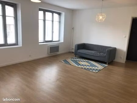 lille la catho t2 -55m2