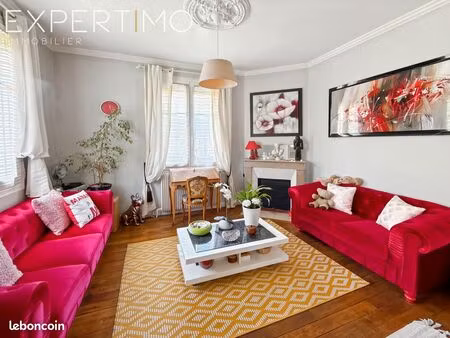 maison 6 pièces 135 m²