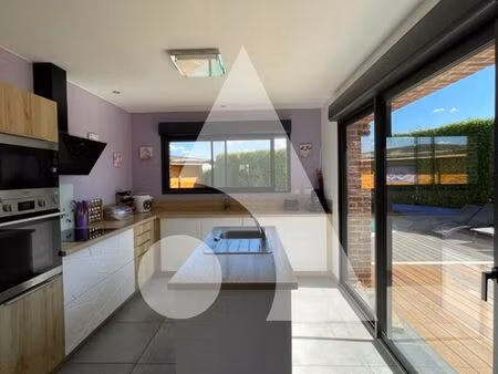 maison 6 pièces 155 m²