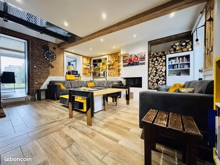 maison 6 pièces 132 m²