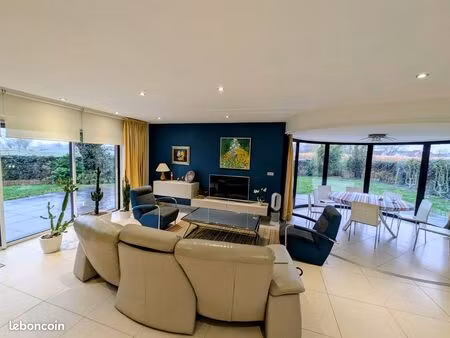 pavillon 5 pièces 140 m²