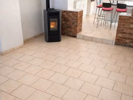 maison 90 m² à louer hénin-beaumont – 2 chambres – poêle à pellets – proche centre-ville –