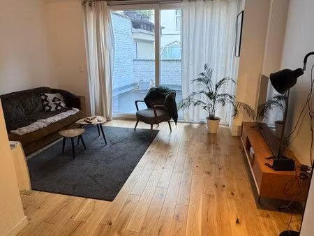 appartement duplex 86 m² – terrasse + balcon – rue léon gambetta