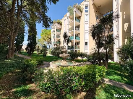 ? appartement t2 meublé  climatisation  cellier et terrasse