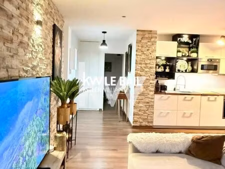 appartement 5 pièces 79 m²