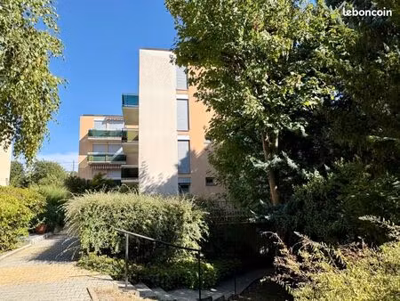 appartement 2 pièces 54 m²