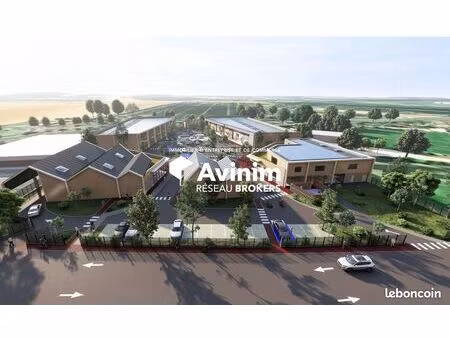 local 229 m² bernes-sur-oise