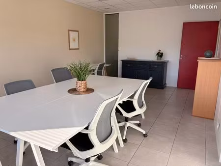 location bureau 25m2 + salle réunion partagée