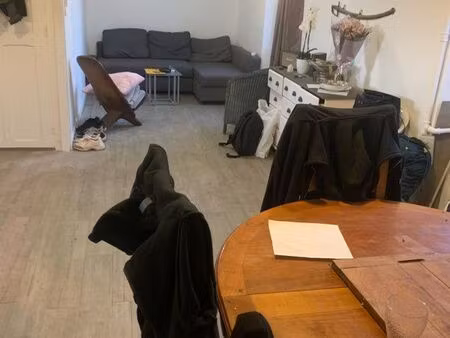 loue 4 pièces 100 m2