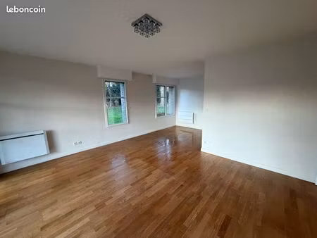 superbe appartement t3 en rez de jardin - marcq en baroeul