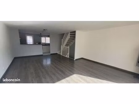 maison 4 pièces 93 m²