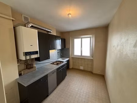 location appartement 2 pièces 71 m² à vesoul (70000)  540 €