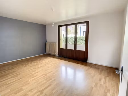 la ravoire  la trousse  t3 avec cave et garage