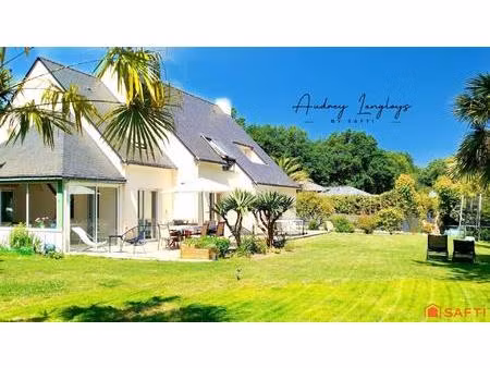 maison d' architecte entièrement rénovée en 2024