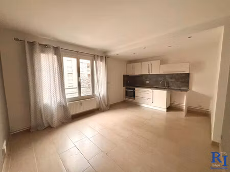 appartement 2 pièces de 36 m² à grenoble