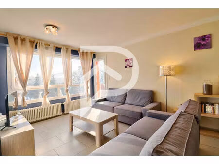 appartement type 3 avec balcons parking cave proche centre village