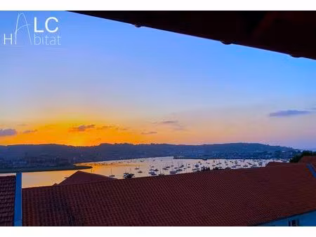 coup de coeur hendaye tout à pied - charmant t4 avec vue sur la baie de txingudi