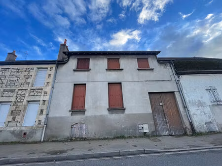 nevers immeuble de 3 appartements