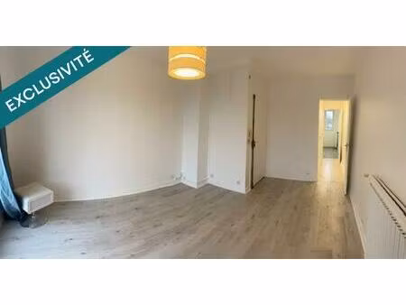 saint maur des fossés  94100  quartier de la pie  appartement de 30m2 avec balcon.