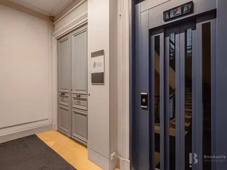 paris viii - bureau 239 m2 - rue de miromesnil