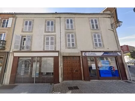 immeuble mixte d'habitation et de commerce