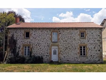 grande maison de campagne avec terrain et dépendances – idéale pour centre équestre ou pet