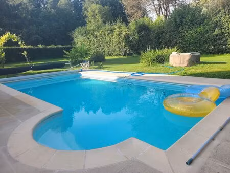 longère 6 pièces 145m² avec piscine