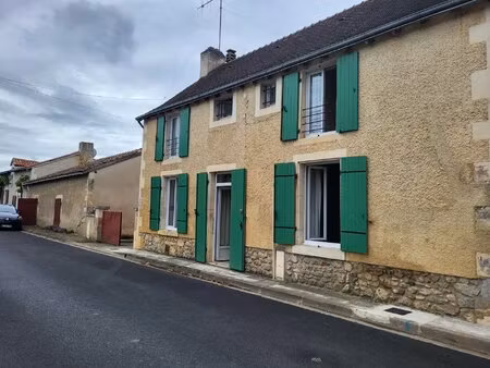 maison et annexe habitable avec grange et débarras