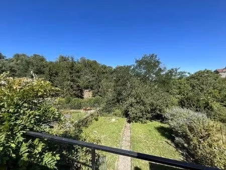 magnifique maison rénovée avec jardin