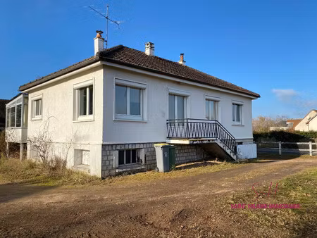 agréable pavillon 5 pièces sur sous sol