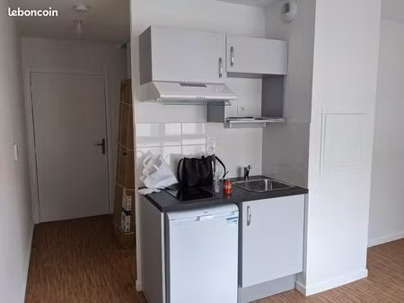 studio 1 pièce 22 m²