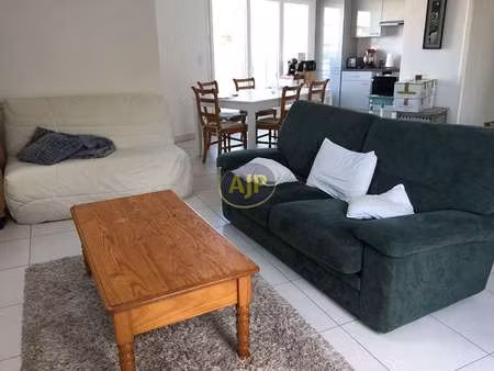 location appartement 4 pièces à nantes hippodrome (44000) : à louer 4 pièces / 88m² nantes