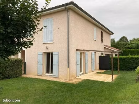 maison de village 4 pièces 69 m²