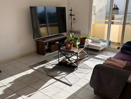 location t3 non meublé