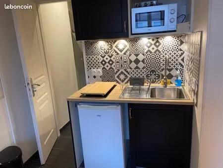 studio meublé métro sans souci