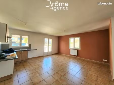 appartement 3 pièces 65 m²