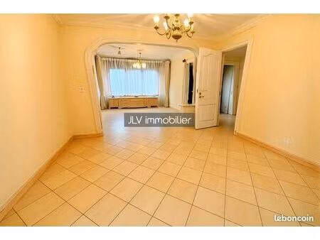 maison 6 pièces 98 m²